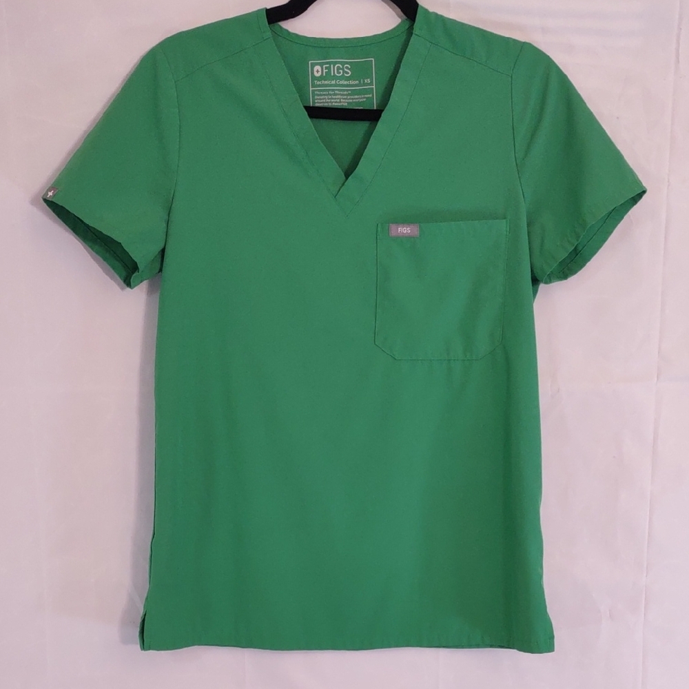 Figs Safety Green Catarina One-Pocket Scrub Top